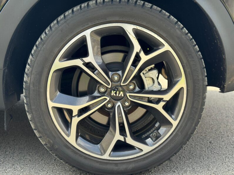 
								KIA SPORTAGE SX full									