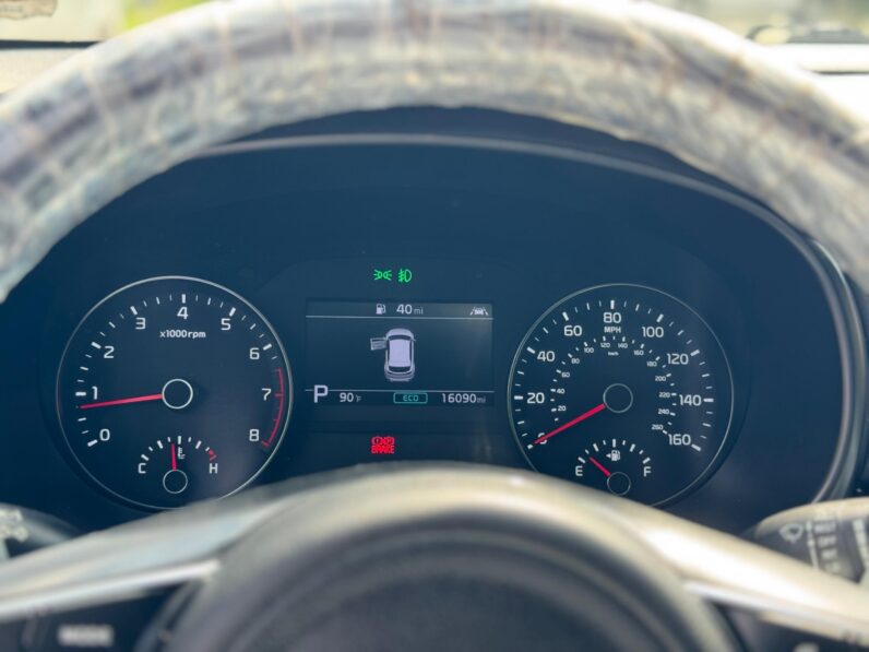 
								KIA SPORTAGE SX full									