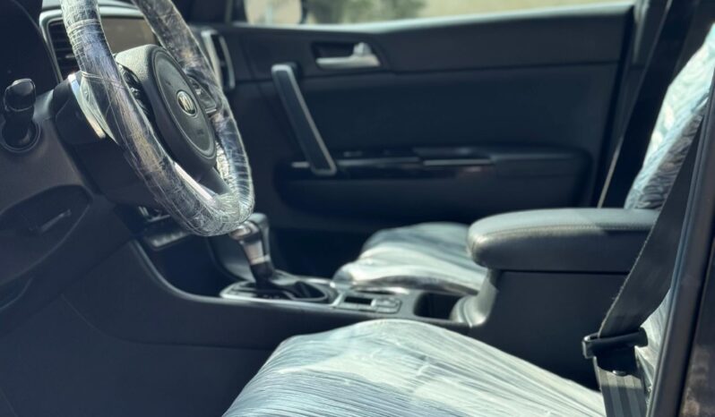 
								KIA SPORTAGE SX full									