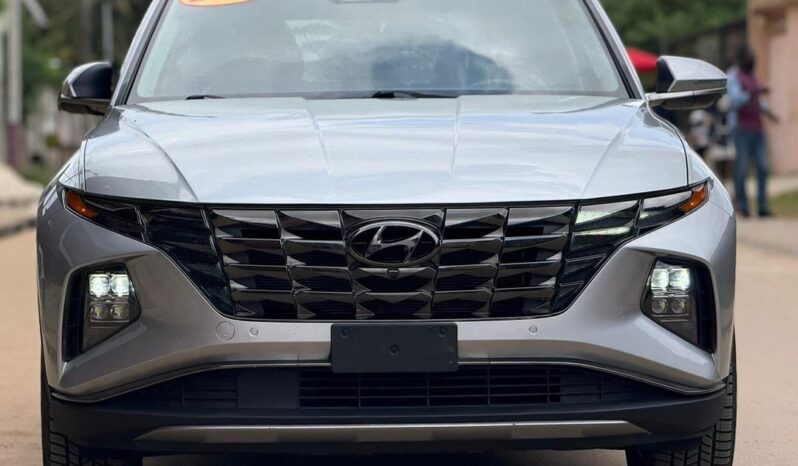 
								HYUNDAI TUCSON  ULTIMATE full									